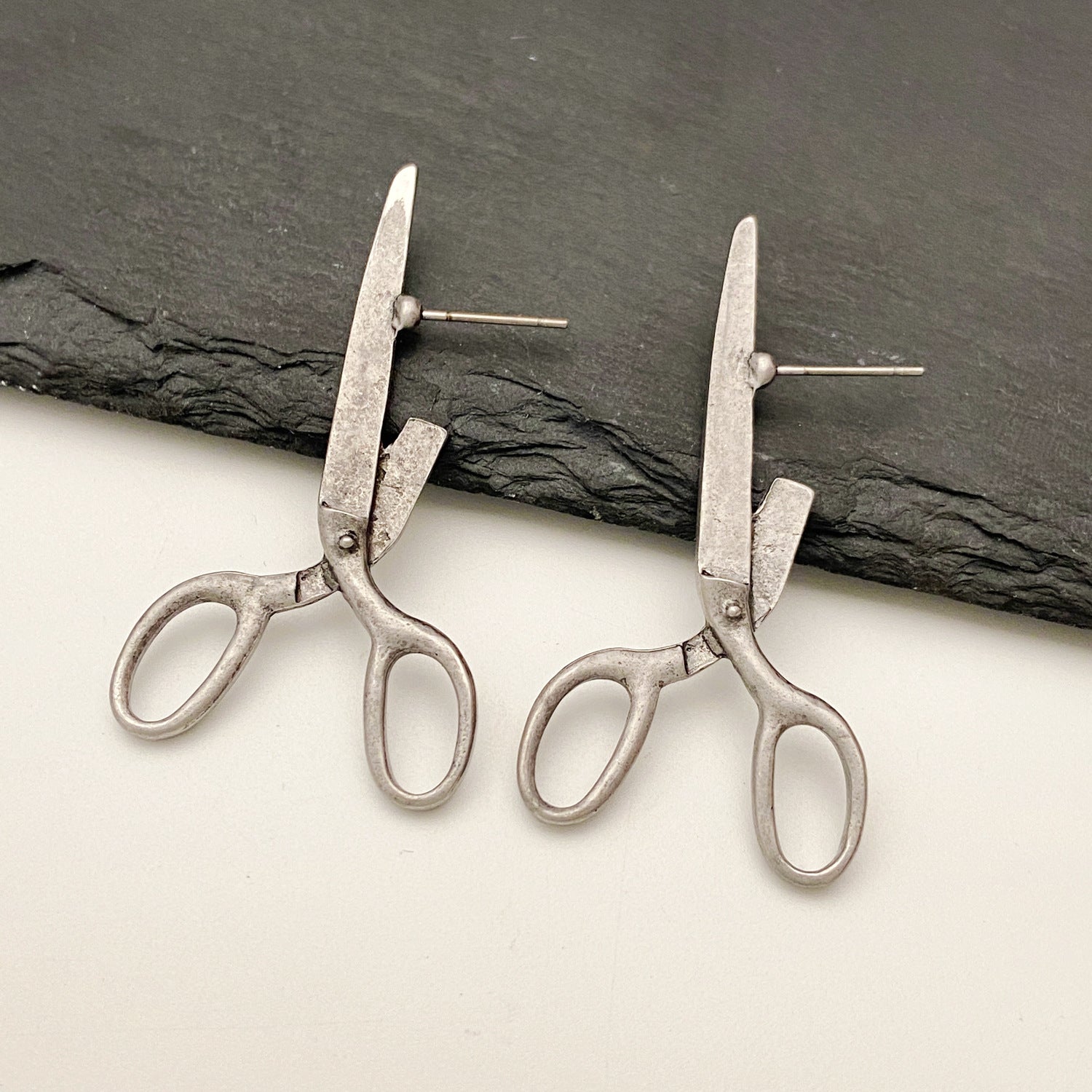 Retro Scissors Ear Studs