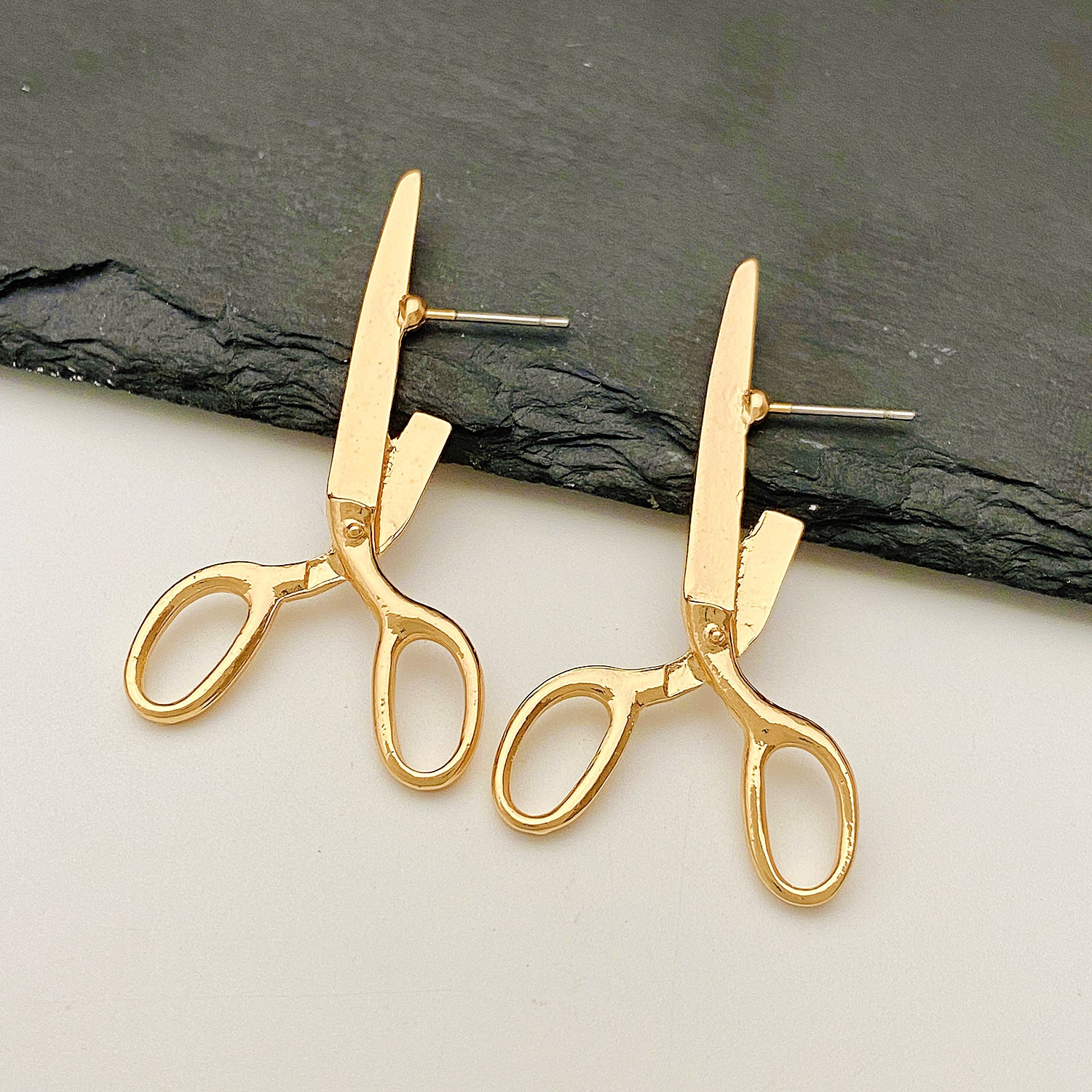 Retro Scissors Ear Studs